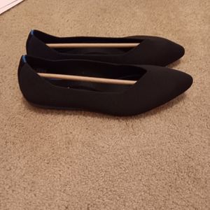 New DreamPairs flat black canvas shoes. 8.